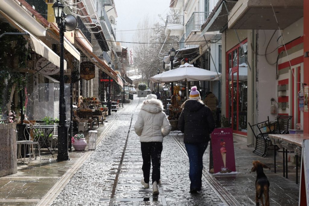 Variable Weather in Greece on Friday, as Cold Front Sets In