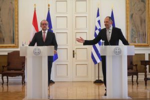 Greek FM: West Balkans EU Prospects Require Intl Law Compliance