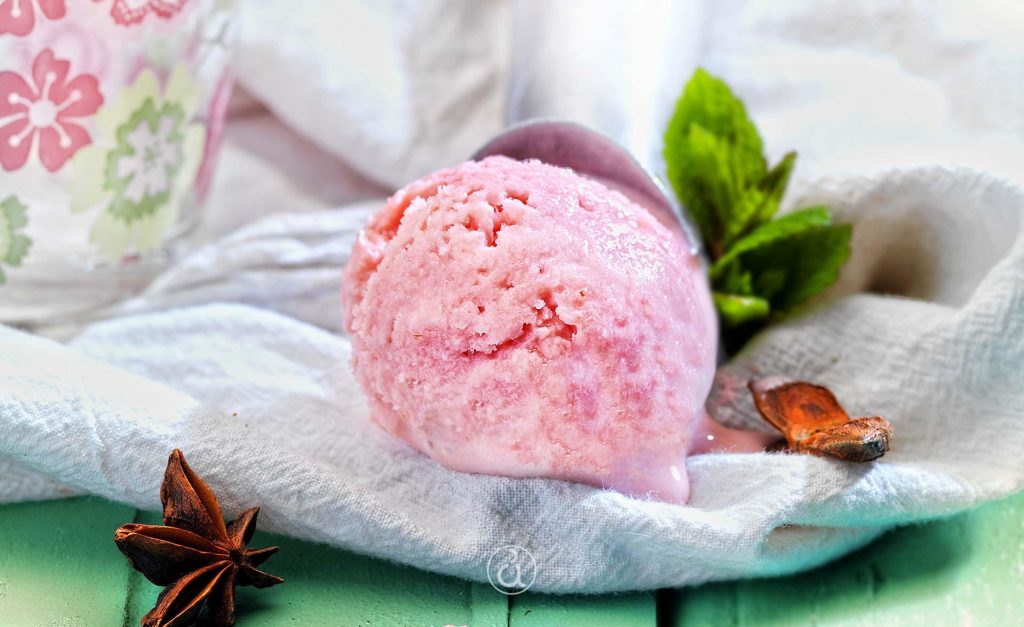 ROTD: Strawberry Ice Cream