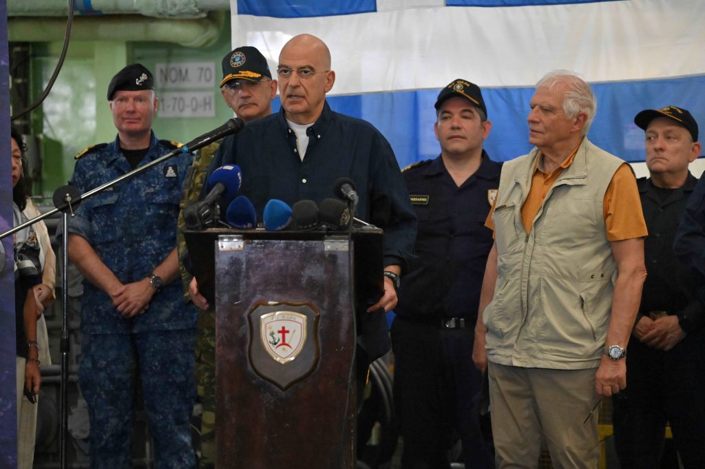 EU Foreign Policy Chief Borrell, Defence Min Dendias visit Greek Frigate “Psara” in Djibouti
