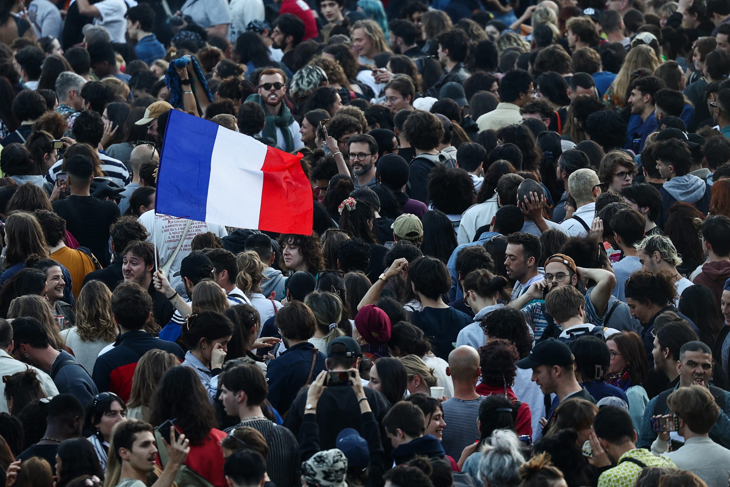 French Leftist Coalition Prevails in Parliamentary Elections