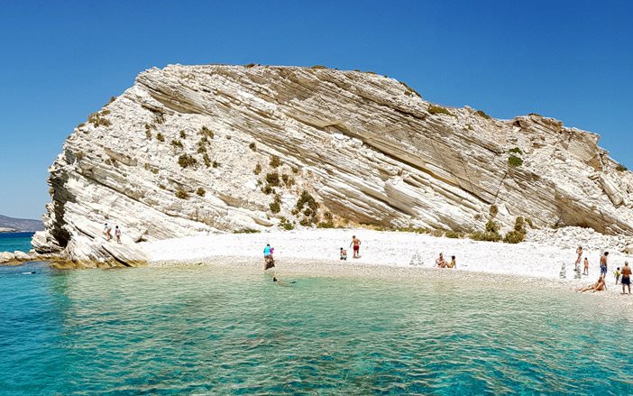 Le Figaro Spotlights Lipsi as Greece’s Secret Island Gem of 2024