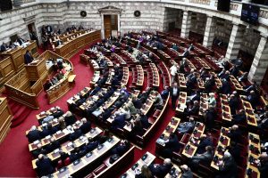 Mitsotakis Support for Ukraine Generates Heated Parliament Debate