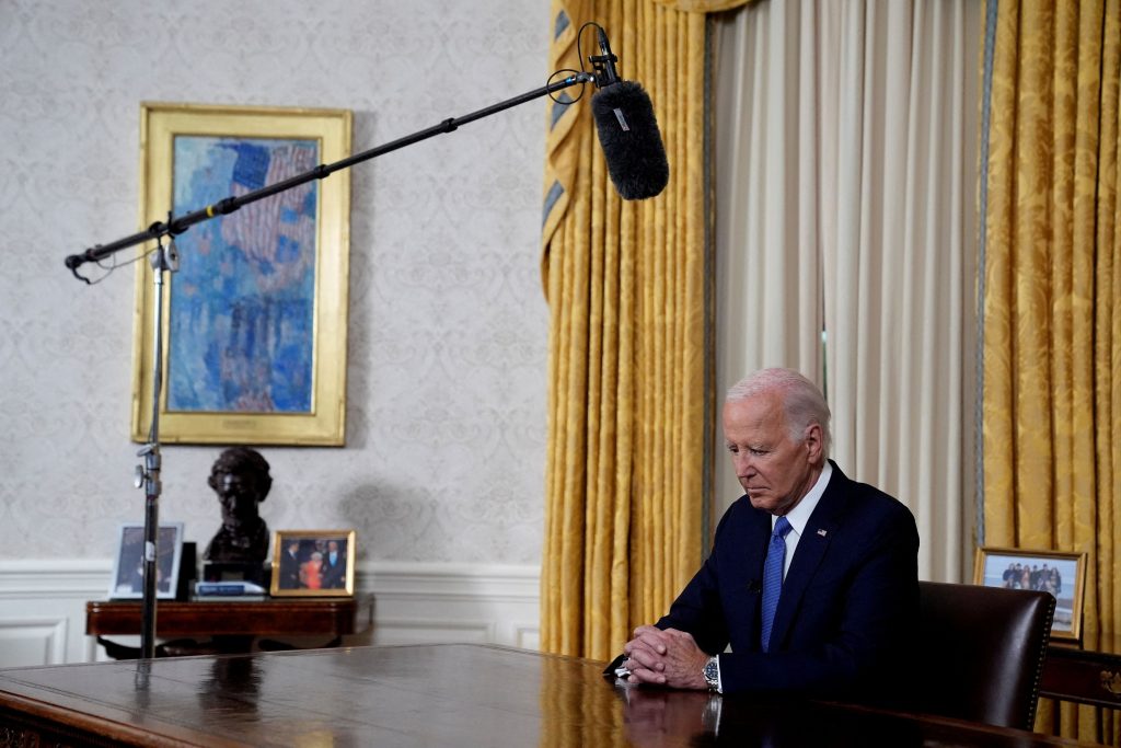Biden Says He Will ‘Pass the Torch’ to Harris in Oval Office Address After Ending Campaign