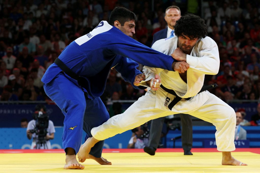 Tselidis Picks Up Bronze For Greece’s First Medal at Paris Games