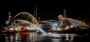 Fire Engulfs Yachts at Zea Marina, Piraeus Thursday Night