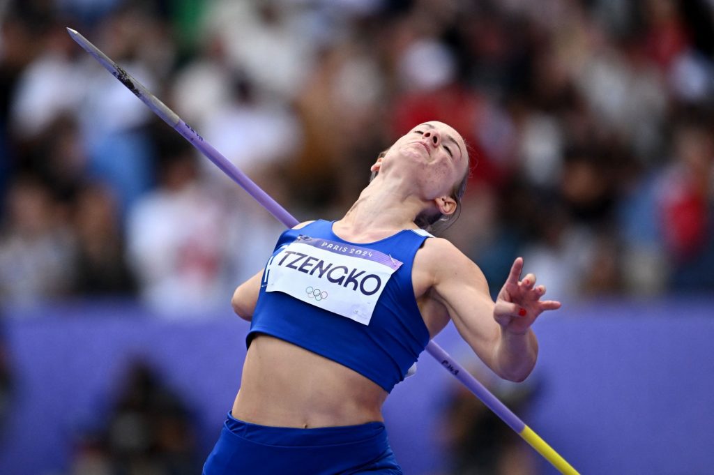 Greece’s Elina Tzengko Advances to Olympics Javelin Throw Final