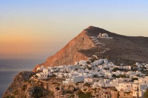 Blackout on Trio of Cyclades Isles on Thur.