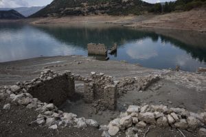 Athens Faces Water Crisis as Lake Mornos Levels Drop, Uncovering Sunken Village