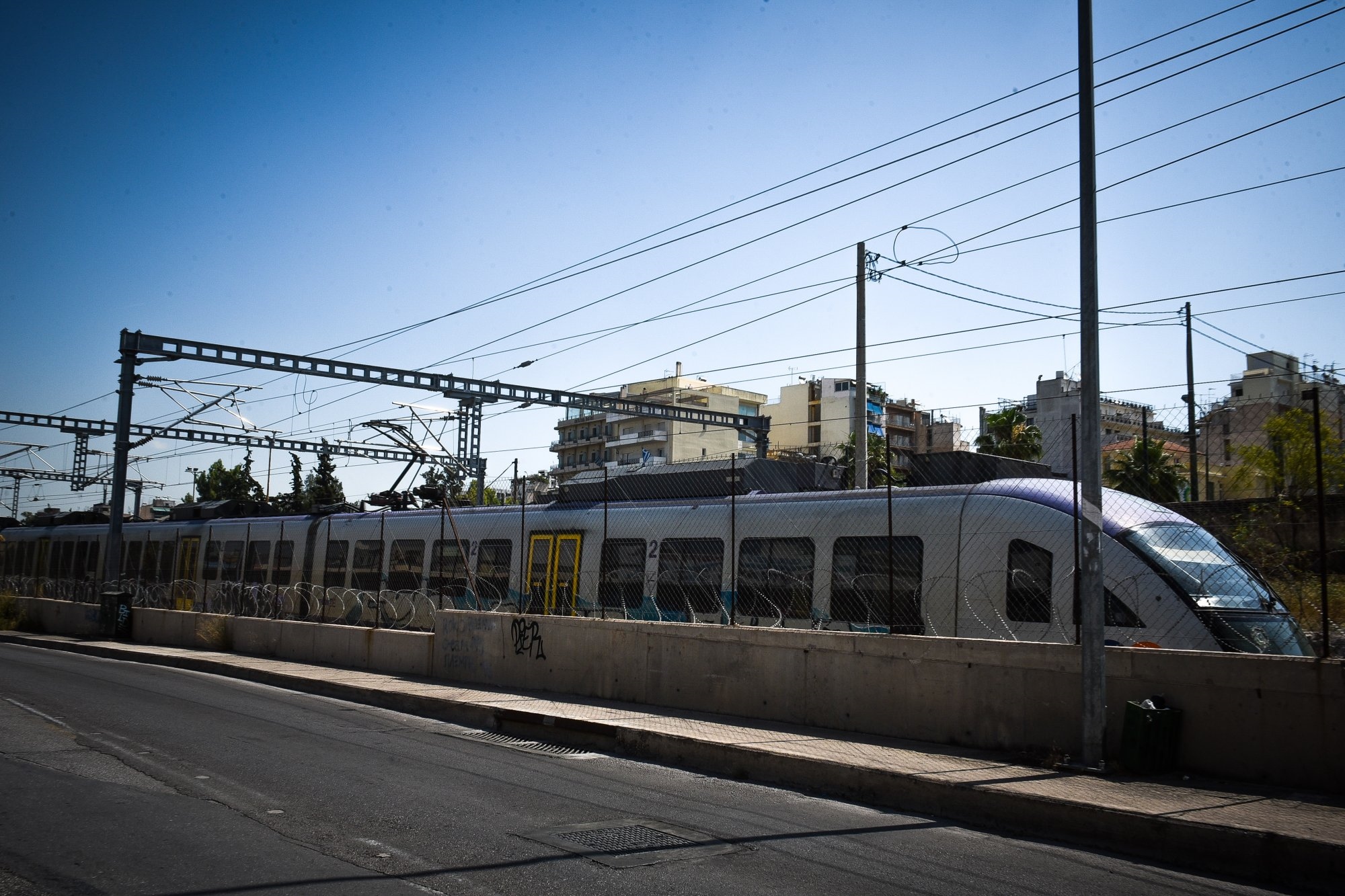 Tempi-like Train Collision Averted at the Last Minute