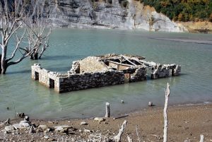 Greece: Submerged Village Resurfaces as Lake Waters Recede