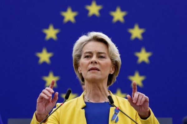 Ursula von der Leyen Unveils New Commission Team, Tzitzikostas Appointed EU Commissioner for Transport and Tourism