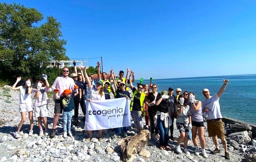 beach cleanup Ecogenia