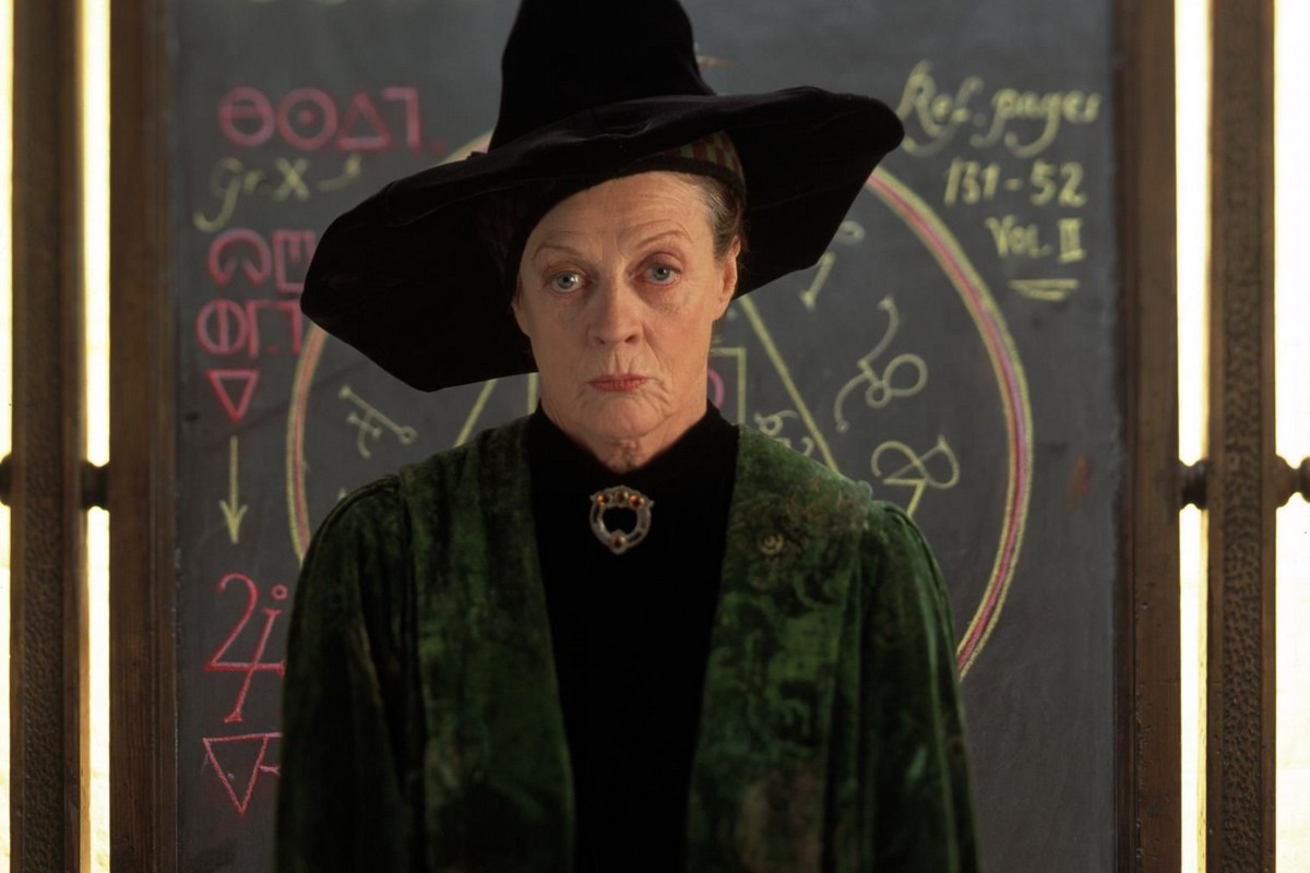 Maggie Smith, AwardWinning Actress and ‘Downton Abbey’ Star, Dies at