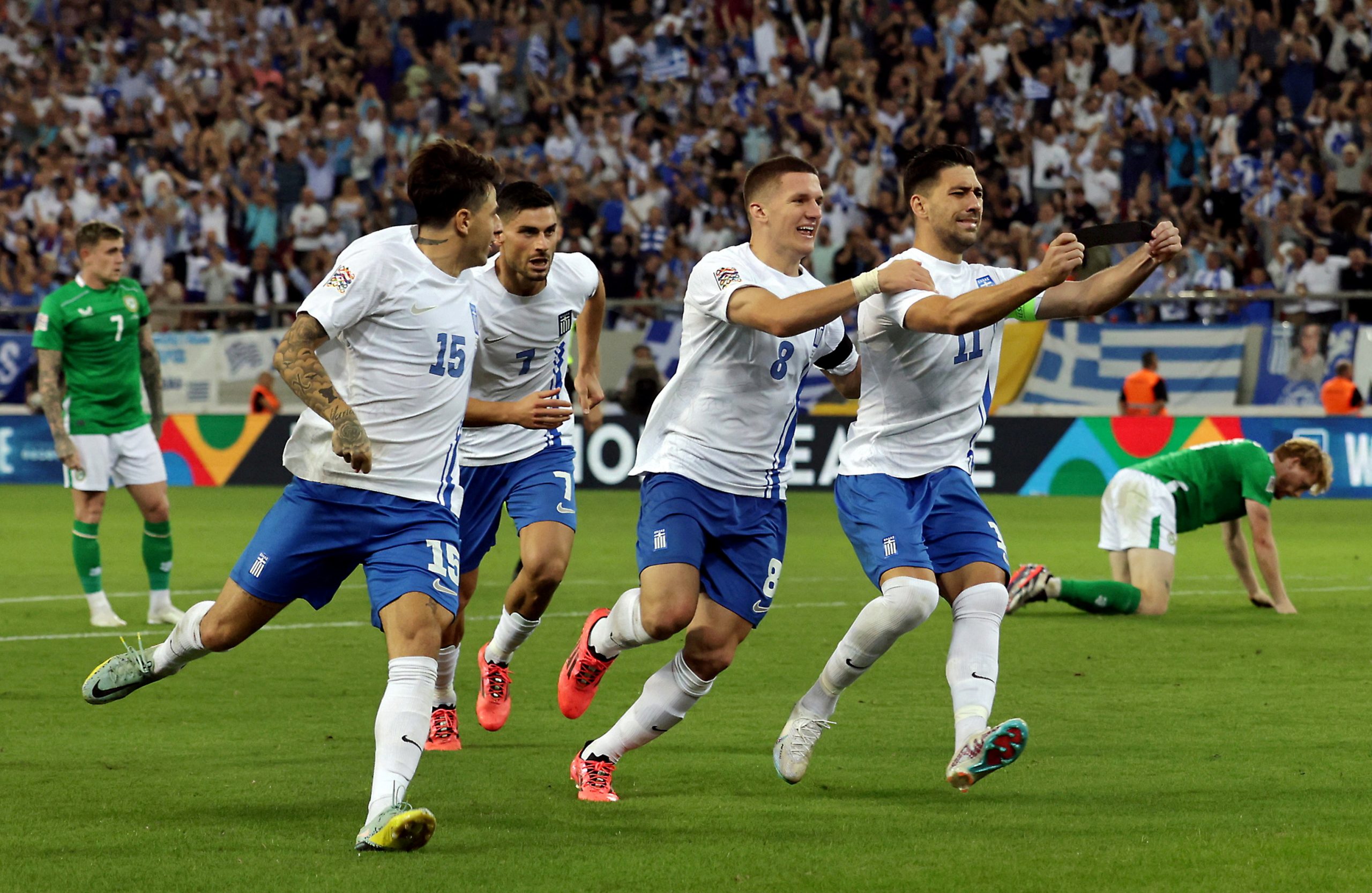 UEFA: Greece Continues Winning Streak, Beats Ireland 2-0 (video)