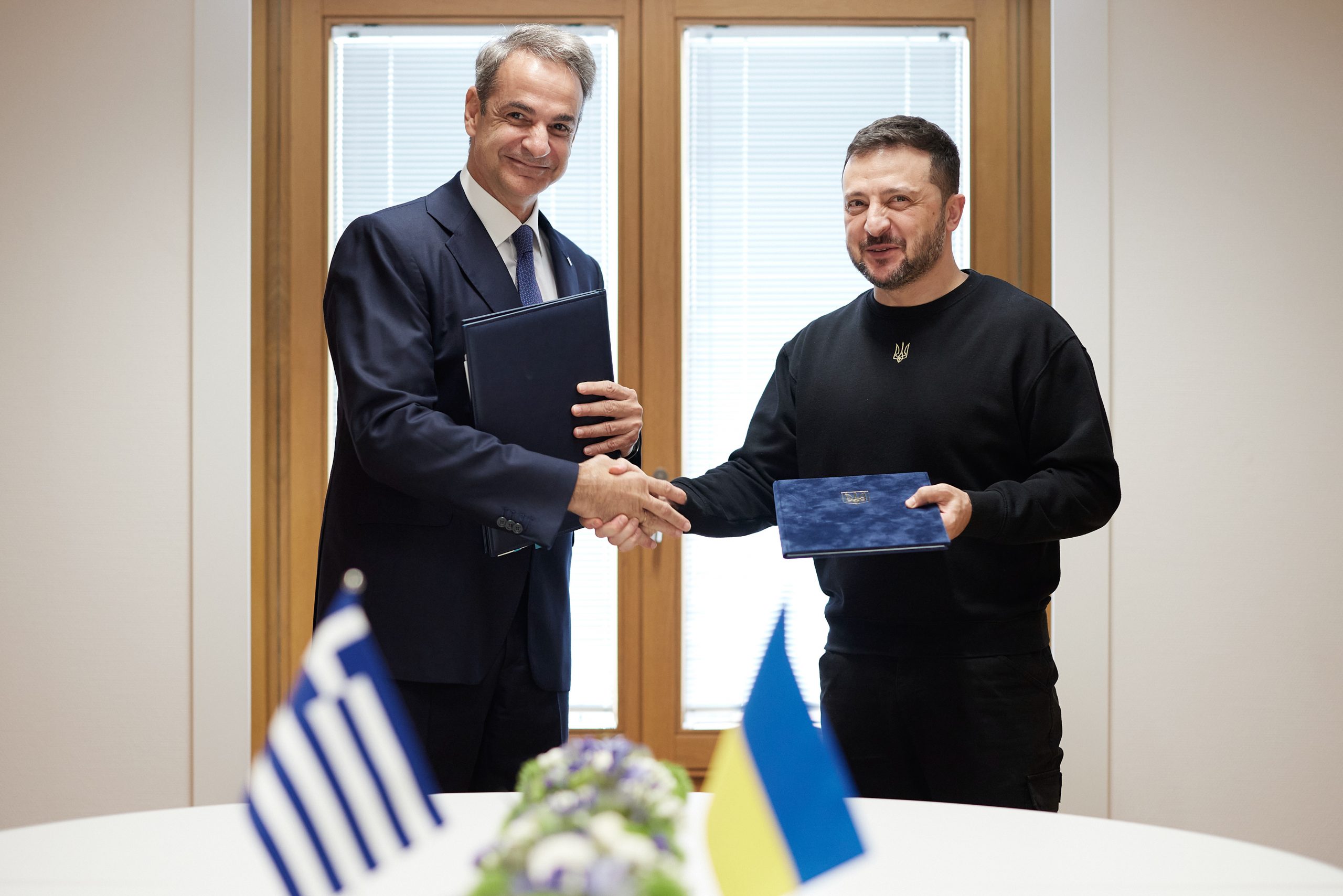 Greece and Ukraine Sign Bilateral Security Agreement