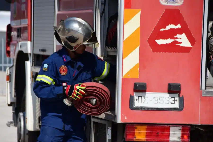 One Man Reportedly Killed in Central Athens Explosion