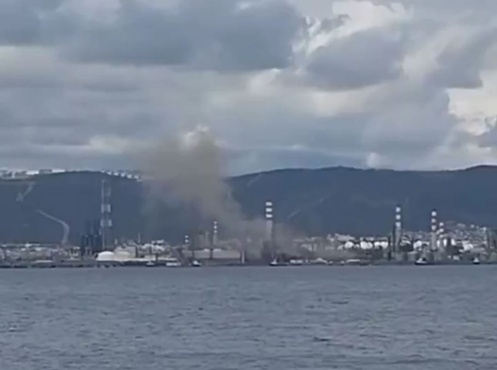 Powerful Explosion at Tupras Refinery in Turkey Injures 12