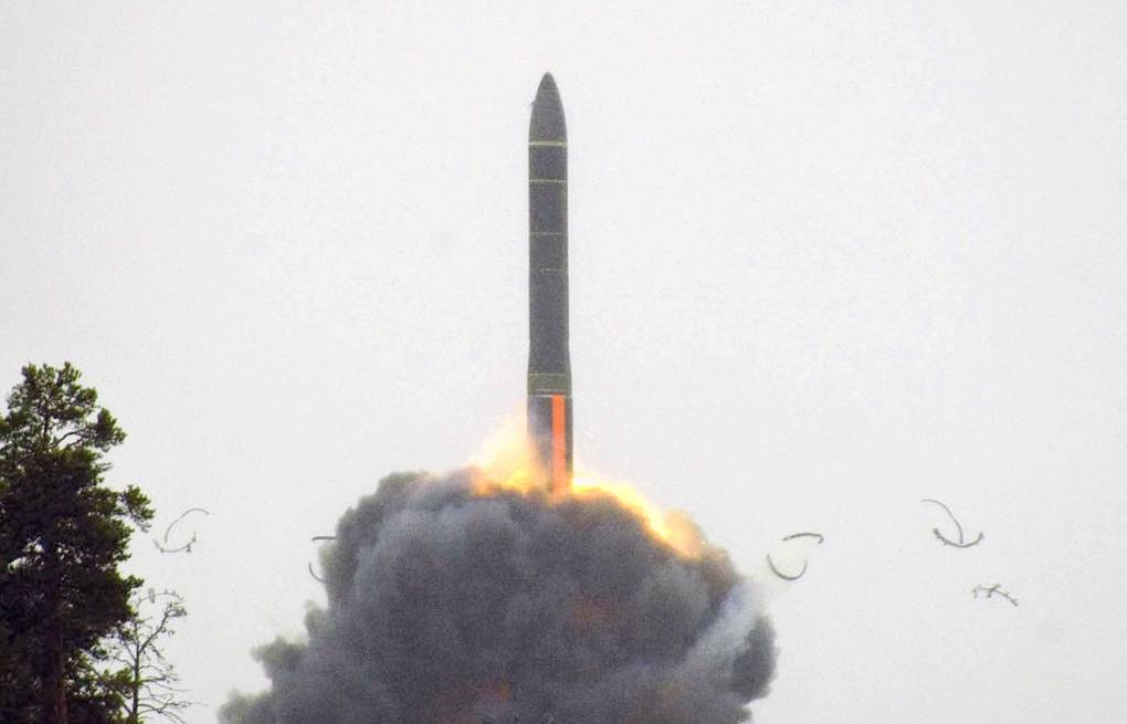 Russia Launches Intercontinental Ballistic Missile on Ukraine