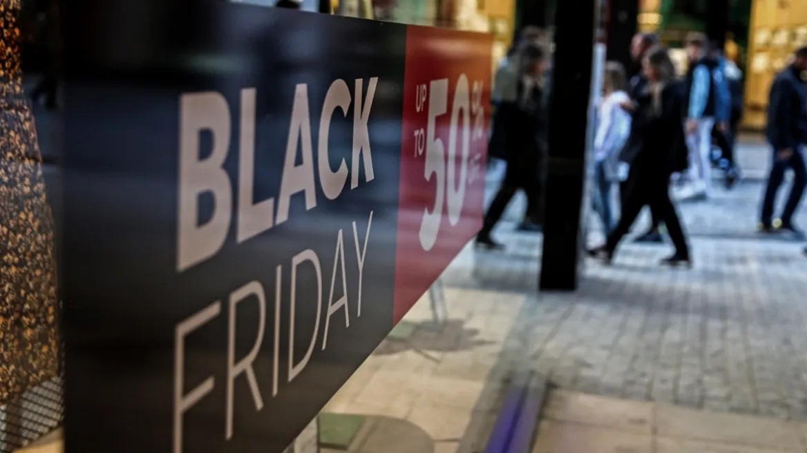 Black Friday Brings Mega Deals, Price Scams