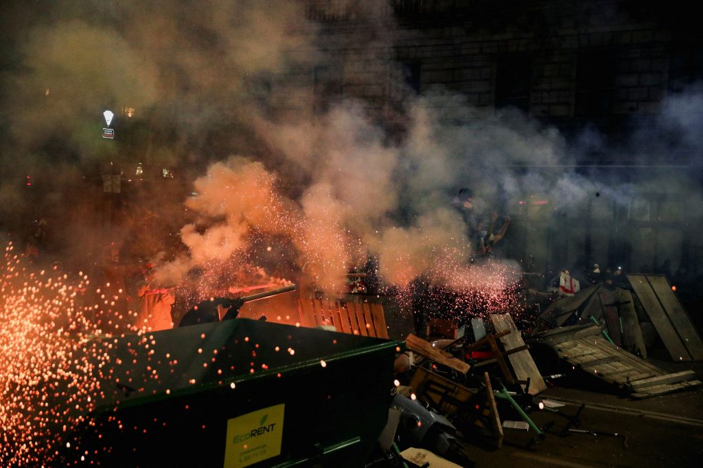 Georgia: Thousands Protest Halt to EU Accession Talks