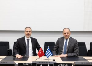 Greek and Turkish FMs Meet Briefly on Sidelines of Brussels NATO Meeting