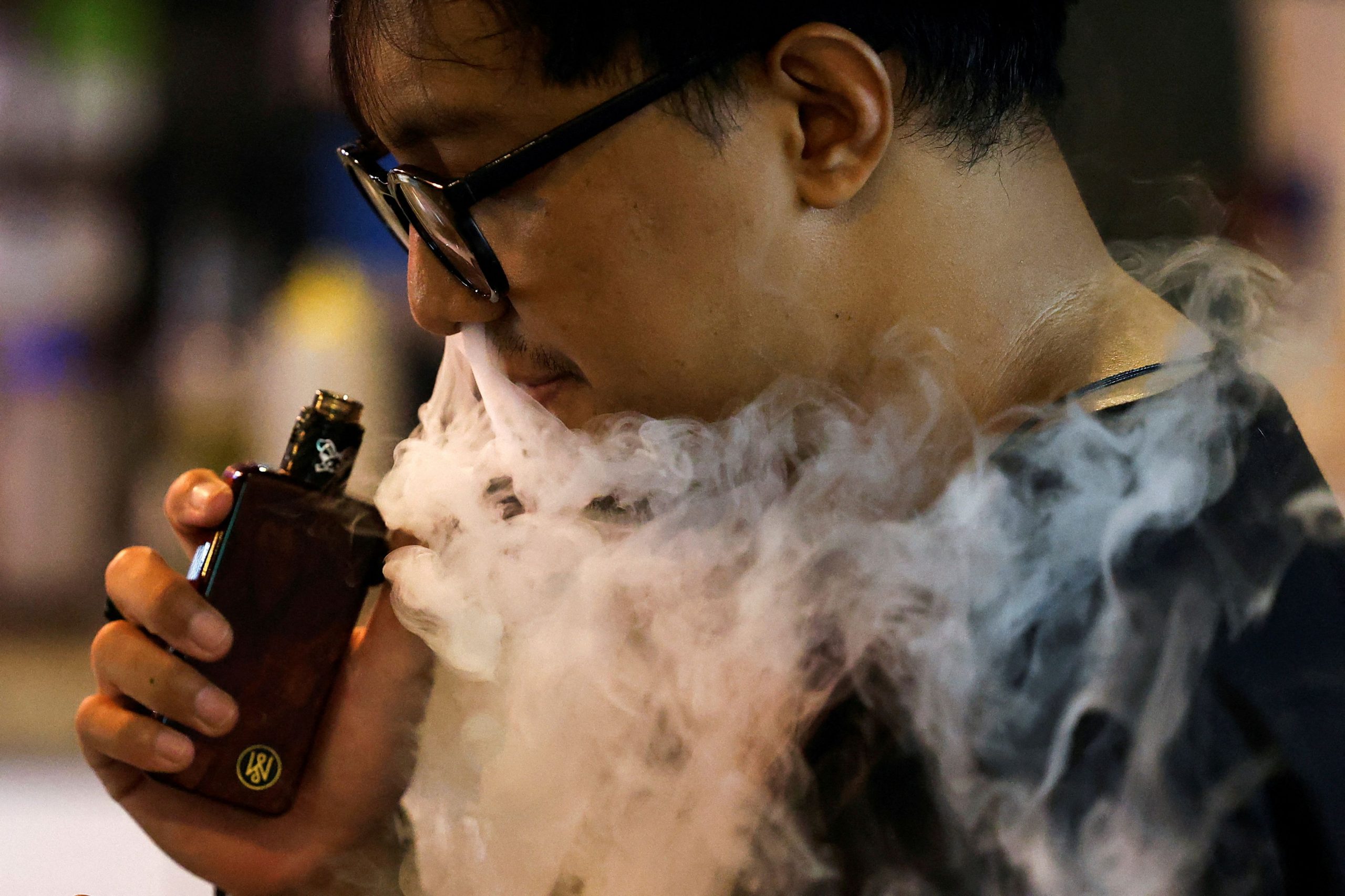 EU Countries Want Bloc’s Tobacco Tax Law to Include Vapes, E-Cigs