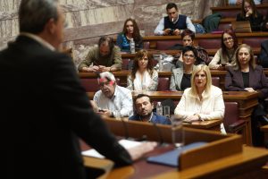 Another SYRIZA MP Defects From Party