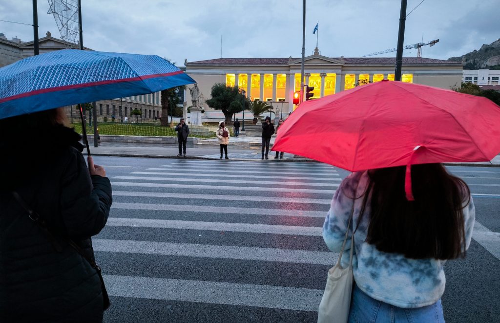 Rapid Weather Changes across Greece Friday; Storms Incoming