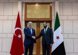 Turkish FM Fidan Meets HTS Leader and Syrian Chief in Damascus