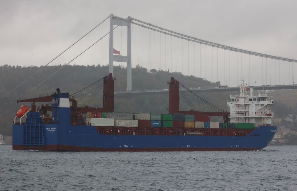 Cargo Ship Rolls Onto its Side in Istanbul Port (video)