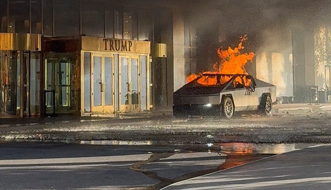 One Dead After Cybertruck Explodes Outside Trump Hotel in Las Vegas