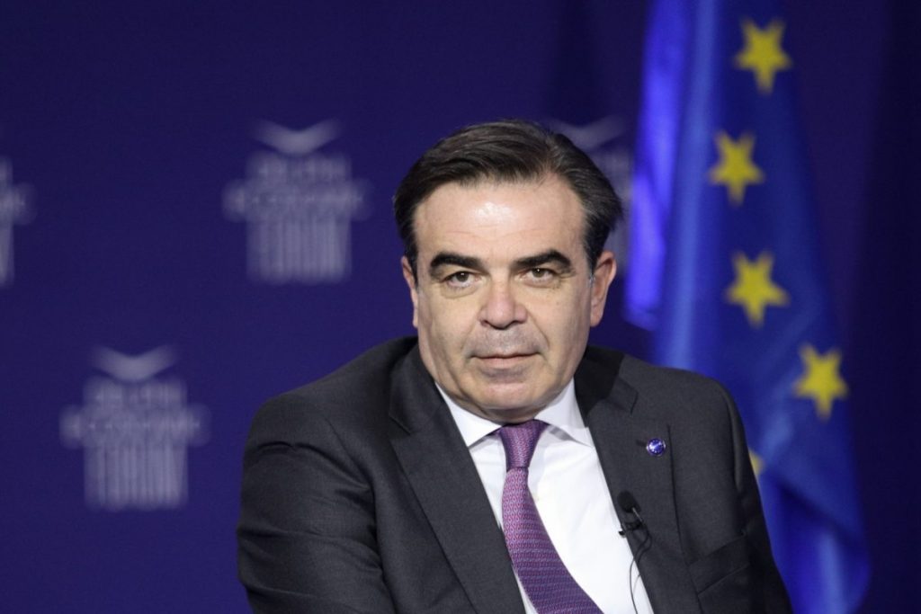 Schinas Discusses Emerging Media Trends in Brussels