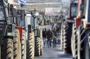 Greek Farmers Continue Protests Amid Key Government Talks