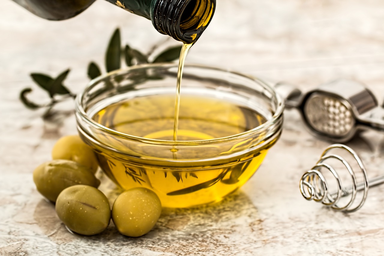 No Changes Planned for Olive Oil Transport Rules, Govt Confirms