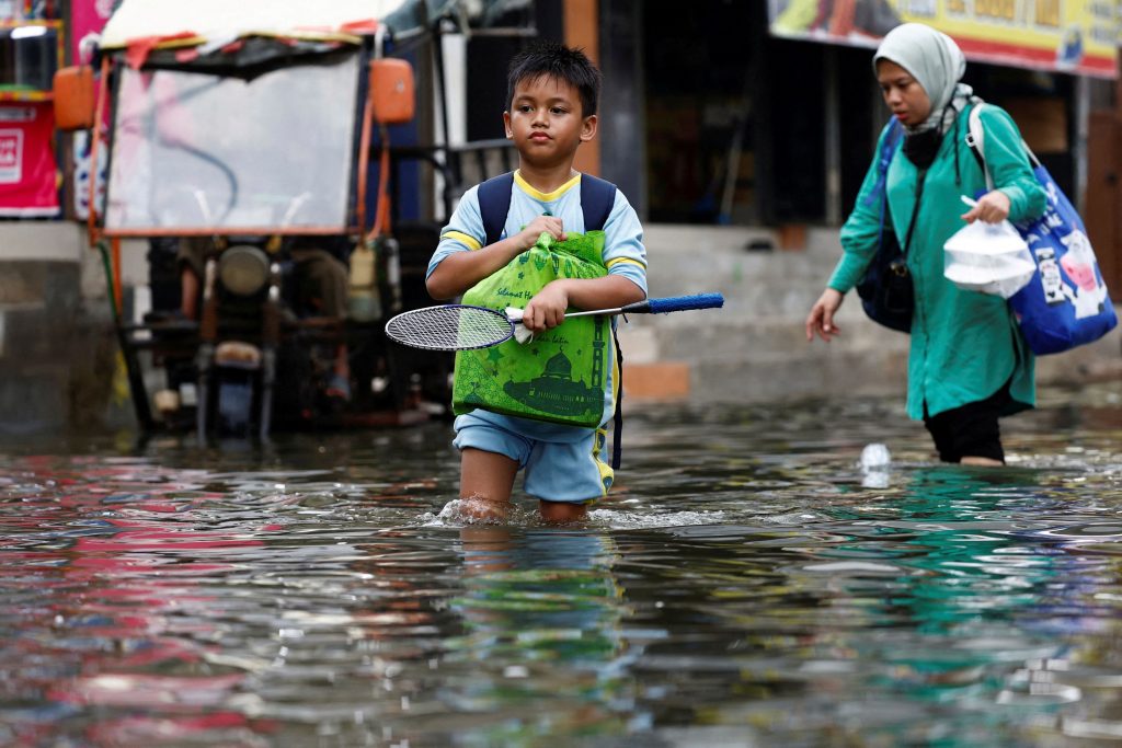 Extreme Weather Swings Threaten Cities Across Asia, Europe, Study Finds